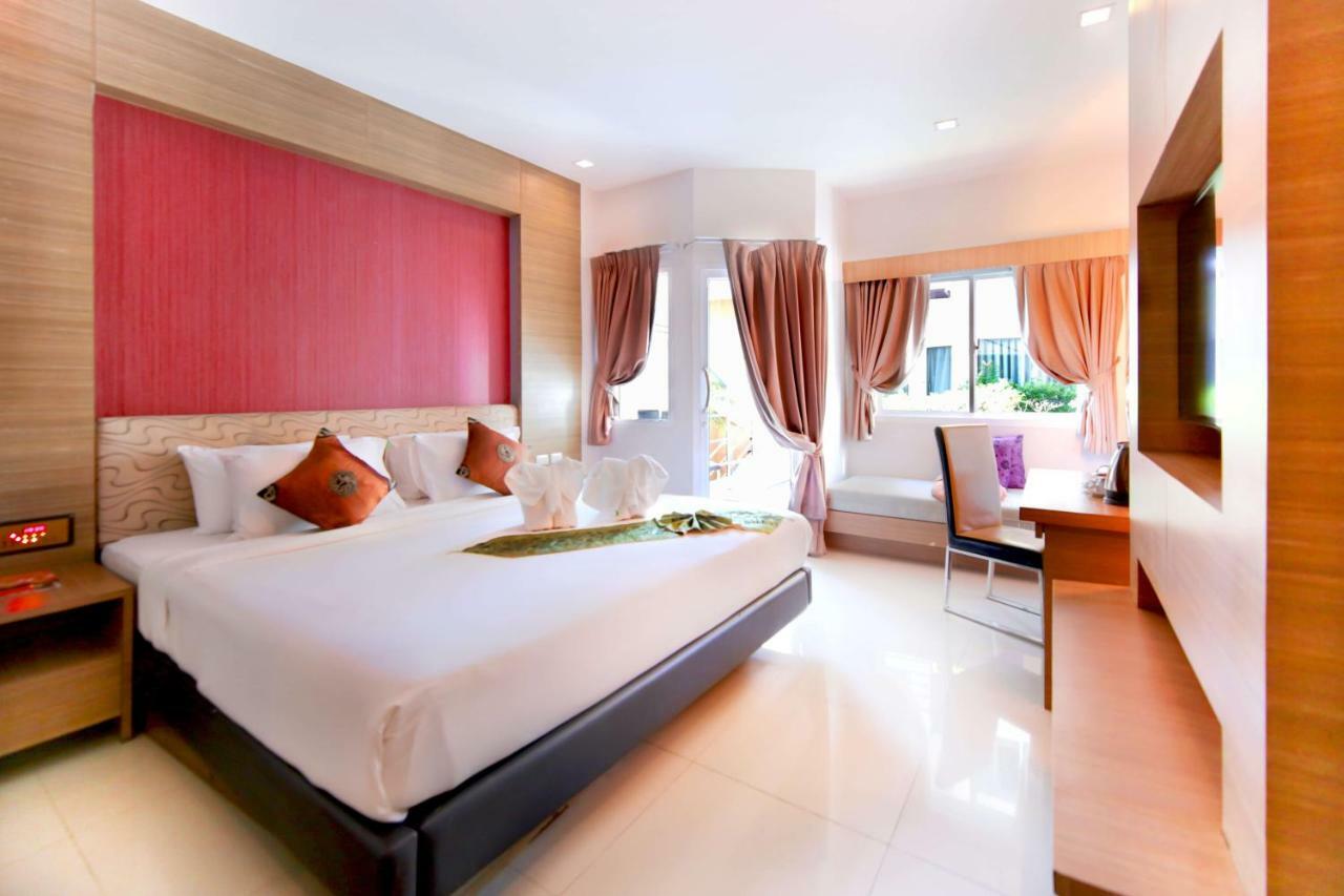 Andatel Grande Patong Phuket Exterior foto