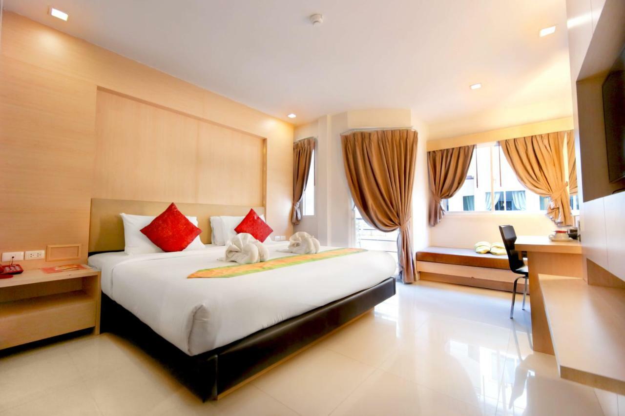 Andatel Grande Patong Phuket Exterior foto